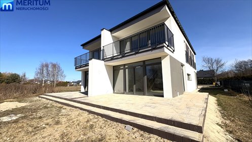 Nowoczesny bliźniak 166 m2 z garażem i dużą działką dom Szczęsne