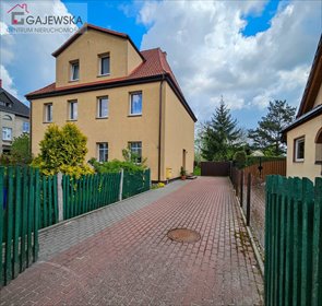 Do sprzedania przestronny dom 223 m² z ogrodem w Złotowie dom Złotów
