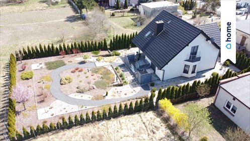 Dom z fotowoltaiką i pompą ciepła – oszczędność i komfort dom Lubicz Dolny, Topolowa