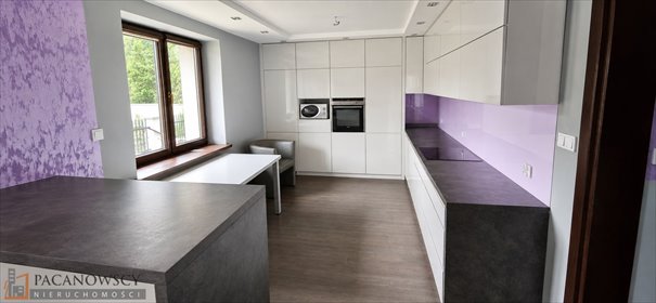 Przestronny dom 300 m2 z nowoczesnym wykończeniem. dom Nowa Góra