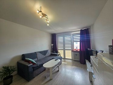 Sprzedam funkcjonalne 47 m² z balkonem loggia w Zduńskiej Woli mieszkanie Zduńska Wola