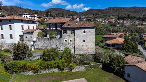 dom na sprzedaż 630m2 dom Solto Collina