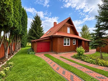 Na sprzedaż komfortowy dom 95 m² na Mazurach z ogrodem i stawem dom Piasutno