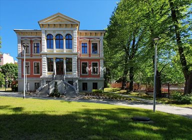 Polecam unikatową willę z 2020 r. z biurami, parkingiem i ogrodem lokal użytkowy Szczecin, Niemierzyn