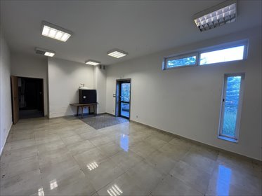Budynek 50 m² z potencjałem aranżacyjnym - polecam lokal użytkowy Starachowice, Podgórze