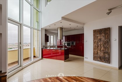 Przestronny trzypoziomowy apartament z panoramicznym widokiem mieszkanie Warszawa, Praga-Południe Gocław