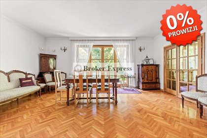 Na sprzedaż dom z dużym zapleczem 510 m² w Piasecznie dom Piaseczno