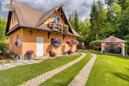 Polecam drewniany dom 88,7 m² w Kiczorach z piękną okolicą dom Kiczory