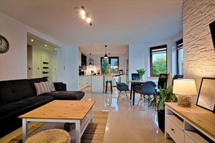 dom na sprzedaż 210m2 dom Altanka