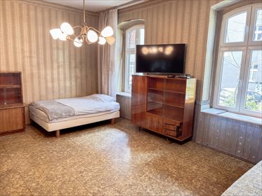 Przestronne 4-pokojowe mieszkanie na Sienkiewicza w Katowicach mieszkanie Katowice, Śródmieście, Sienkiewicza