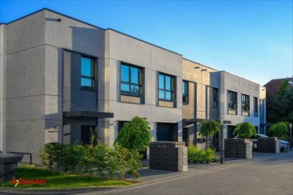 Nowoczesny dom szeregowy 137m2 z ogródkiem i 4 sypialniami dom Gdańsk, Kraśnięta