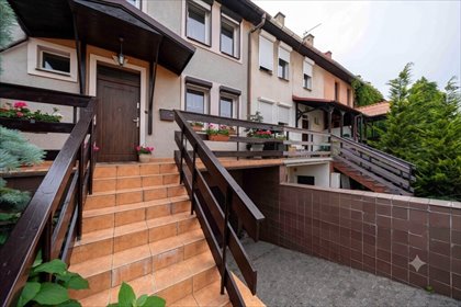 Dom 178 m² z ogrodem - funkcjonalny układ i garaż dom Baranowo, Rubinowa