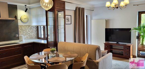 Na sprzedaż przestronne 62 m² apartament z 3 balkonami w centrum Włocławka mieszkanie Włocławek, Centrum