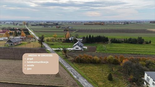 działka na sprzedaż 682m2 działka Janówek