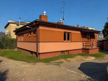 Do sprzedania dom 92 m² z garażami i potencjałem inwestycyjnym dom Krosno, Ignacego Łukasiewicza
