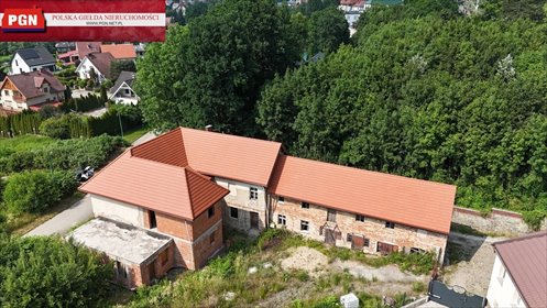 Polecam inwestycyjny dom 447 m² z pozwoleniem na 6-9 apartamentów dom Ząbkowice Śląskie