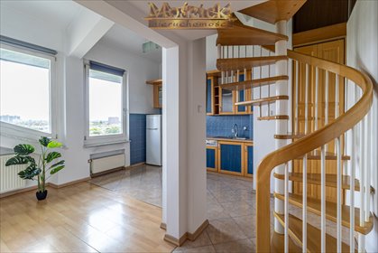 Jasne studio z antresolą i panoramicznym widokiem na Warszawę mieszkanie Warszawa, Mokotów, Rakowiecka