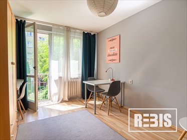 Kawalerka 30m² z balkonem, blisko Ronda Mogilskiego mieszkanie Kraków, Śródmieście, Kryniczna