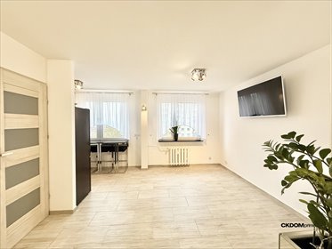 Komfortowe 3-pokojowe mieszkanie z parkingiem i piwnicą mieszkanie Herby, Szczygla