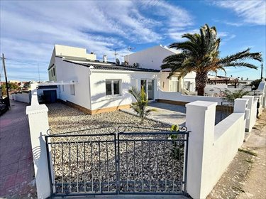 Piękna willa z widokiem, odnowiona, blisko pola golfowego. dom Ciudad Quesada, Costa Blanca