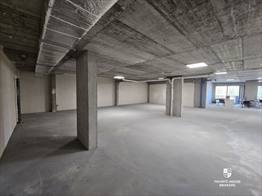 Nowoczesny lokal 293 m2 z witrynami i parkingiem w Skawinie lokal użytkowy Kraków, Kliny, Kliny