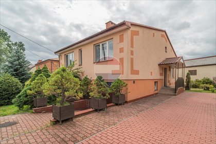 Do sprzedania przestronny dom 85 m² z poddaszem w Zwoleńiu dom Zwoleń, Romualda Traugutta