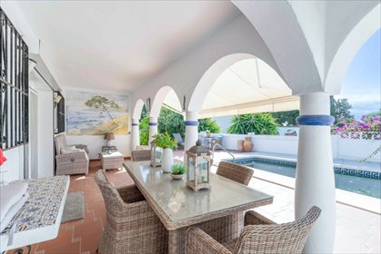 dom na sprzedaż 214m2 dom Las Chapas, Marbella, Costabella