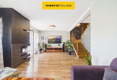 Przestronny dom z kominkiem, garażem i tarasem w Siemianowicach dom Siemianowice Śląskie, Bema