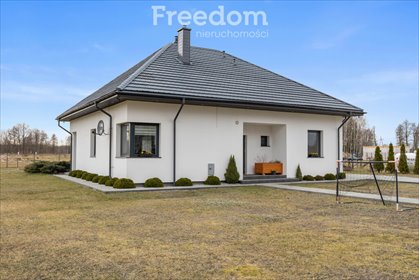 Nowoczesny dom 110 m2 z kominkiem i dużym tarasem dom Helenów