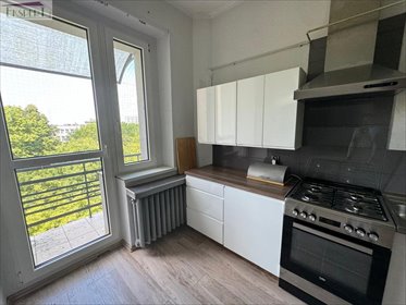 Zapraszam do 130 m² mieszkania w Sosnowcu z wysokimi sufitami i oryginalnym wykończeniem mieszkanie Sosnowiec, Centrum, Aleja Zwycięstwa