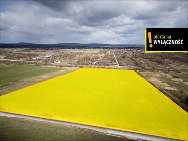 Działka pod zabudowę w Piekoszowie - media w drodze działka Piekoszów