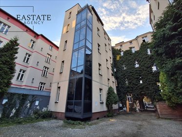 Polecam kawalerkę 26 m² w odrestaurowanej kamienicy w centrum Katowic mieszkanie Katowice, Konstantego Damrota