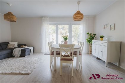 Przestronny dom z ogrodem 86 m², 4 pokoje, blisko Poznania dom Biernatki, Dębiecka