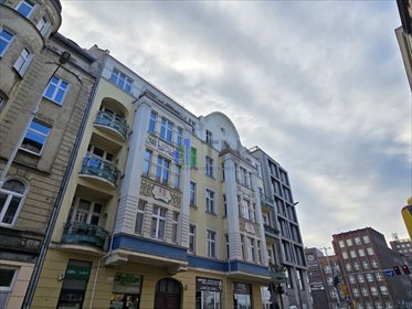 Przestronne 6-pokojowe mieszkanie z pięknym piecem i wysokimi sufitami mieszkanie Wrocław, Krzyki, Krasińskiego