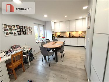 Przestronny dom z panelami fotowoltaicznymi (2500 m² działki) dom Postołowo