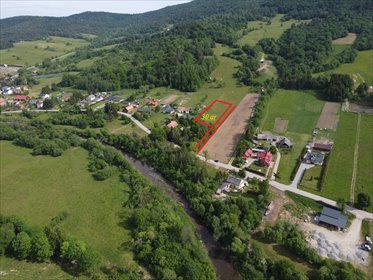 Działka 30 arów z mediami, widoki, spokojna okolica działka Krempna