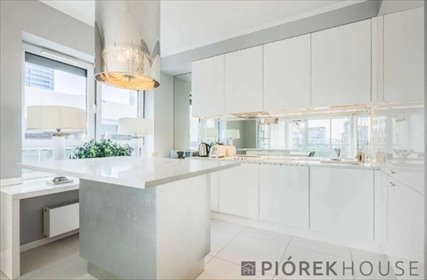 Sprzedam luksusowe 2-pokojowe mieszkanie 67 m² w Platinum Towers mieszkanie Warszawa, Wola, Grzybowska