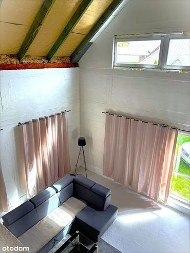 Dom z dwoma budynkami i potencjałem inwestycyjnym dom Trzcianne, Królowej Bony