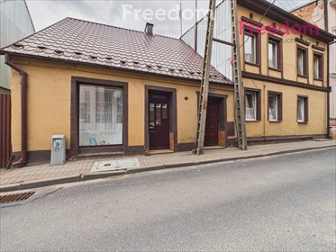 Do sprzedania kamienica 371 m² z lokalem i garażami w Łobżenicy dom Łobżenica, Dąbrowskiego