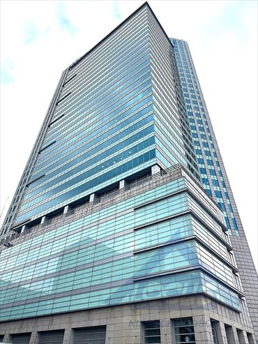 Nowoczesny biurowiec 259 m² z tarasem w centrum Warszawy lokal użytkowy Warszawa, Śródmieście