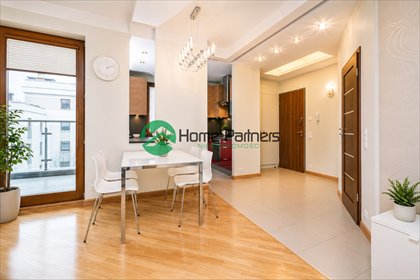 Przestronne 90m2 apartament z tarasem, garażem i klimatyzacją mieszkanie Warszawa, Wilanów