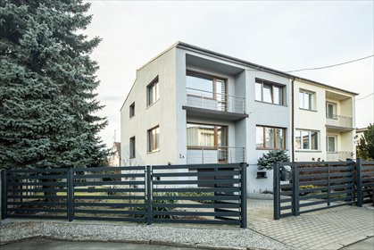 Solidny bliźniak 144 m² z potencjałem pod wynajem dom Zduńska Wola, Jana Onufrego Zagłoby