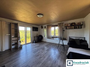 Na sprzedaż urokliwy dom z 1959 r. na dużej działce 3543 m² dom Glinik Średni