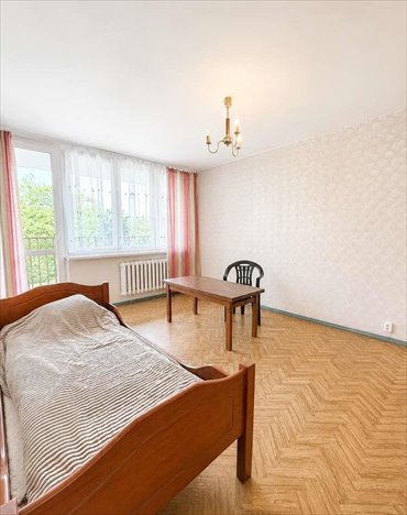 Dwupokojowe mieszkanie do remontu z dużym balkonem i dużym korytarzem mieszkanie Sosnowiec, Stary Sosnowiec