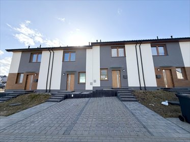 Nowoczesny dom z ogrzewaniem podłogowym i garażem dom Stargard, SPÓŁDZIELCZA