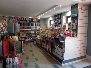 Do sprzedania funkcjonalny lokal usługowy 77 m² w Żarowie lokal użytkowy Żarów