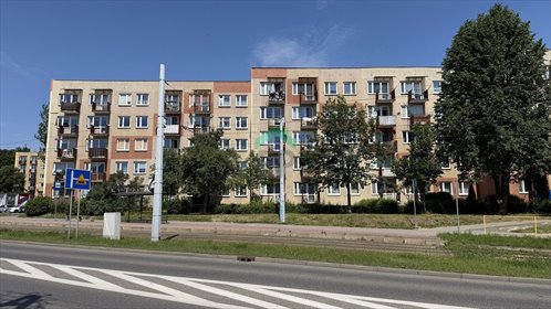 Zapraszam do 45,5 m² mieszkania do remontu z balkonem i piwnicą mieszkanie Częstochowa, Błeszno
