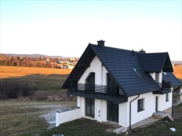 Dom z kominkami i widokiem na Tatry w Nowym Targu dom Nowy Targ, Partyzantów