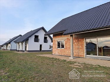 Nowoczesny dom z pompą ciepła i rekuperacją w Kłaj dom Kłaj