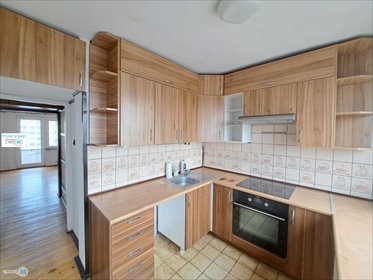 3-pokojowe mieszkanie do remontu, balkon, klimatyzacja mieszkanie Kielce, Sady